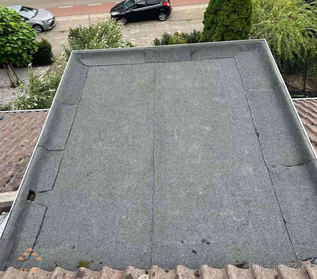 Dakbedekking schuur met bitumen in Zeist Dakbedekking schuur met bitumen in Zeist